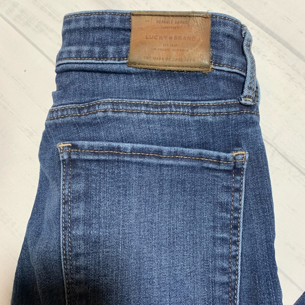 Lucky Brand Ava skinny. Size 2. - Picture 11 of 11
